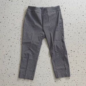 💘 CHICO’S - SO SLIMMING CHECKERED CROP PANTS